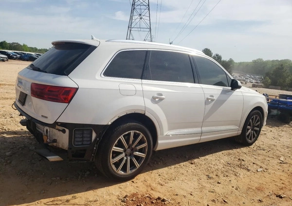 Audi Q7 cena 80000 przebieg: 128641, rok produkcji 2019 z Warszawa małe 56